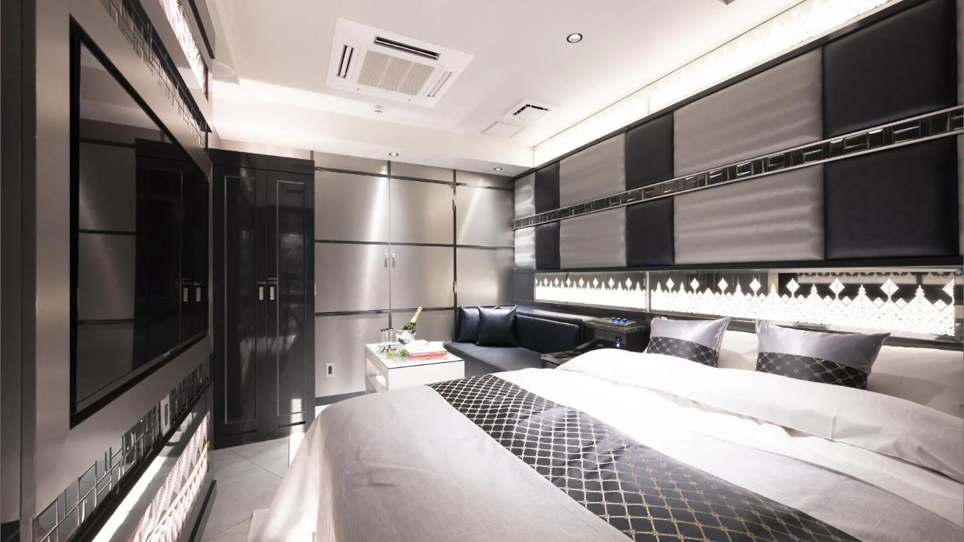 Hotel Kabuki Prefektura Tokio 3*,